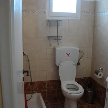 Ramos Apartment Mesongi